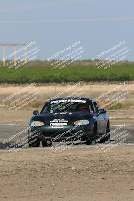 media/Apr-30-2022-CalClub SCCA (Sat) [[98b58ad398]]/Group 5/Race (Outside Grapevine)/